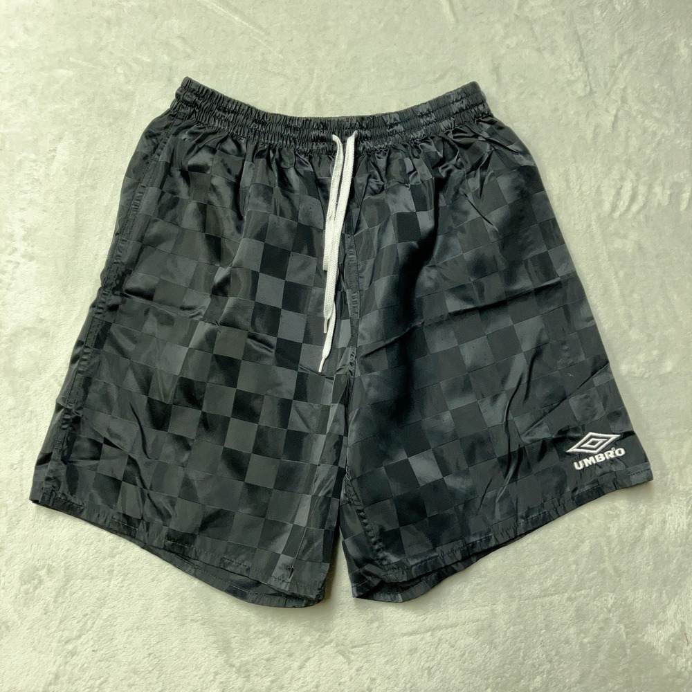 Vintage Y2K Umbro Shiny Checkered Soccer Shorts lack Athletic Sport Mens Medium